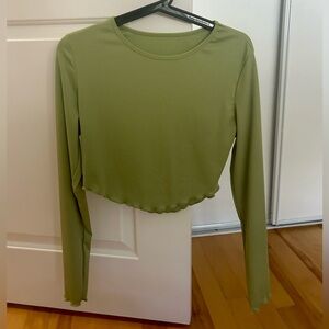Cropped Long-Sleeve